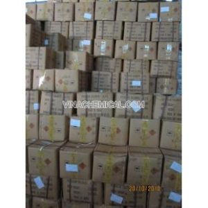 Potassium chlorate (KClO3)