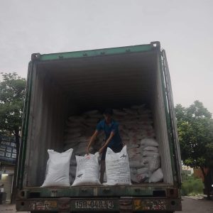 cần bán xút hạt xúy vảy đài loan 99.9%