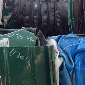 can bán nhựa HDPE  phế liệu dạng thùng