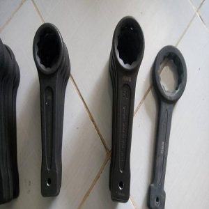 Cờ lê vòng đóng KWG 24mm